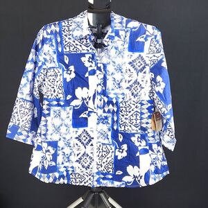 NWT- Coldwater Creek - Women's Patch Printed Shaped Shirt - Blue/White- Size PXL